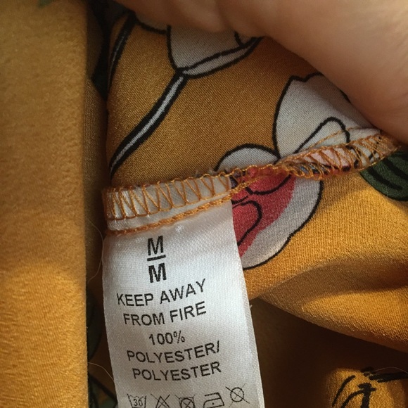 Floral blouse - Picture 7 of 8